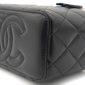 Lambskin Quilted Small Top Handle Vanity Case With Chain Black