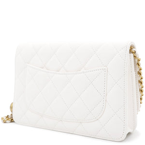 Lambskin Quilted CC Pearl Crush Wallet on Chain White