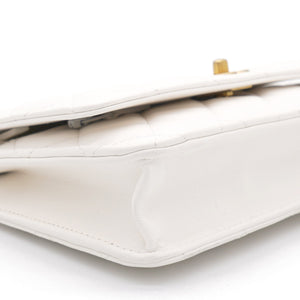 Lambskin Quilted CC Pearl Crush Wallet on Chain White