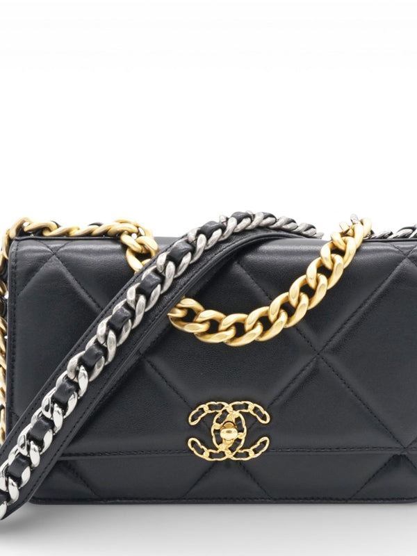 Lambskin Quilted Chanel 19 Wallet On Chain WOC Black
