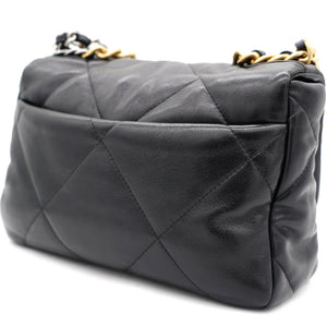 19 Small Flap Black Bag