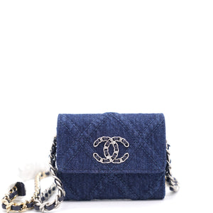 Quilted Blue Denim 19 Card Holder with Chain