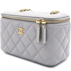 Lambskin Quilted Pearl Crush Small Vanity Case with Chain Grey