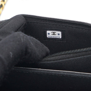 23P Top Handle Wallet on Chain Black