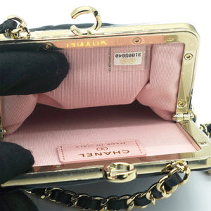 PVC Quilted Wallet On Chain Black