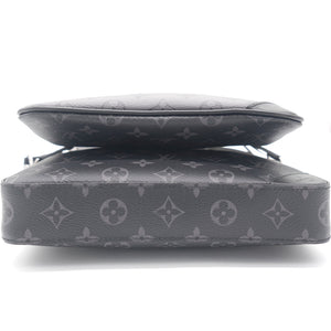 Trio Messenger Bag