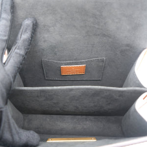 Reverse Monogram Dauphine Mini