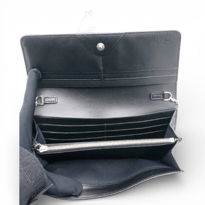 Black Leather Logo Multifunction Wallet on Chain