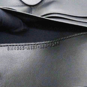 Black Leather Logo Multifunction Wallet on Chain