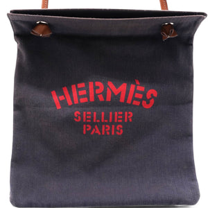 Aline Grooming Bag