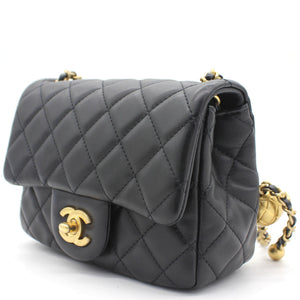 Lambskin Quilted Mini CC Pearl Crush Square Flap Black