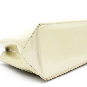 Wishire PM Tote Pearly White