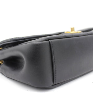 Black Quilted Smooth Calfskin Leather Jumbo Chain Detail Handle Flap Bag