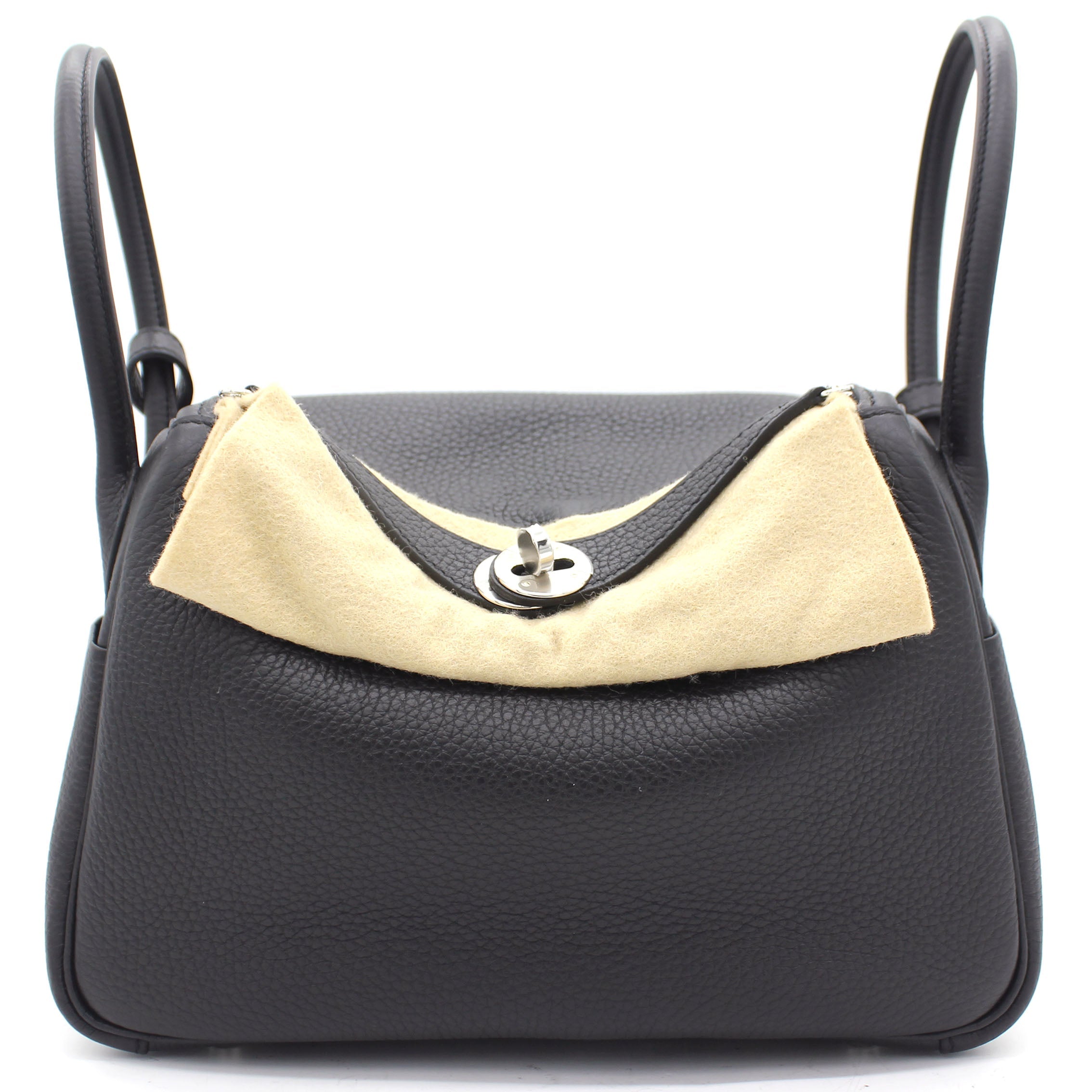 Noir Taurillon Clemence Leather Palladium Hardware Lindy 26 Bag