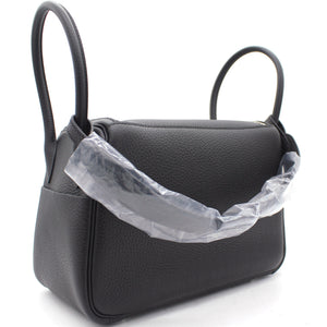 Noir Taurillon Clemence Leather Palladium Hardware Lindy 26 Bag