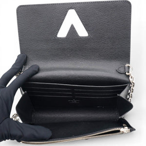 Epi Twist Chain Wallet Black