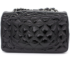 Classic Flap Mini Patent Leather Black