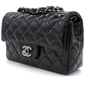 Classic Flap Mini Patent Leather Black