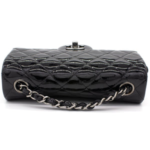 Classic Flap Mini Patent Leather Black