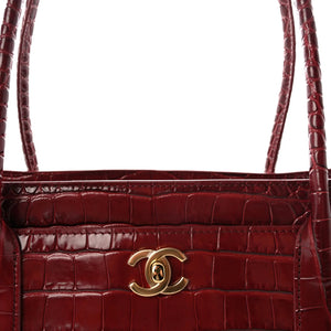 Calfskin Crocodile Embossed Archetype Small Shopping Tote Burgundy