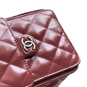 25 Burgundy Quilted Leather Chain Shoulder Bag