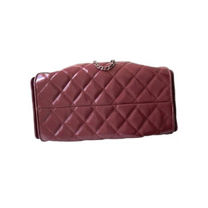 25 Burgundy Quilted Leather Chain Shoulder Bag