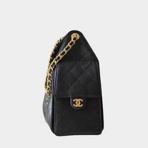 25 Quilted Leather Drawstring Handbag