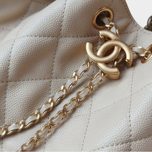 25 Quilted Leather Drawstring Handbag