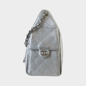 25 Quilted Leather Drawstring Handbag