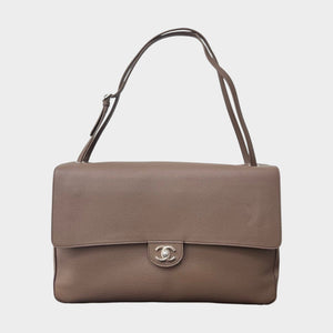 Souplissimo Maxi Flap Bag in Grained Calfskin Leather