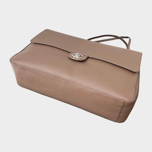 Souplissimo Maxi Flap Bag in Grained Calfskin Leather