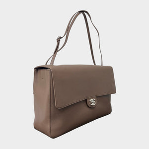 Souplissimo Maxi Flap Bag in Grained Calfskin Leather