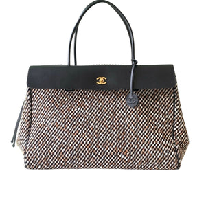 Tweed Calfskin Urban Essentials Bag Black Multicolor