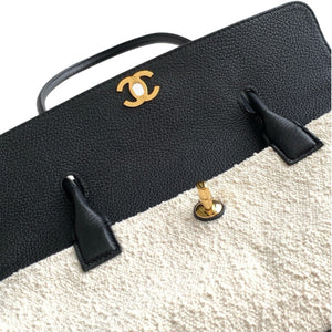 Grained Calfskin Boucle Urban Essentials Bag Ecru Black