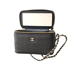 Classic Long Vanity with Chain Braided Raffia & Gold-Tone Metal