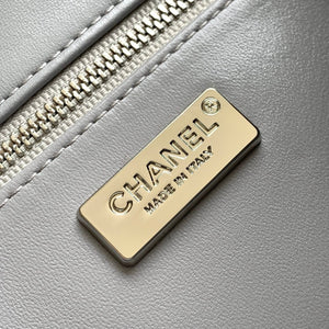 Woven Chain Strap Shoulder Handbag