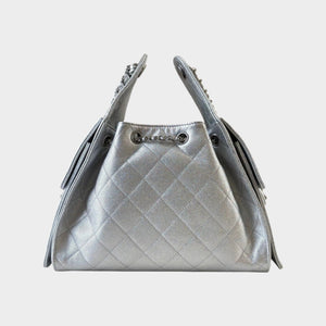 25 Quilted Leather Drawstring Handbag